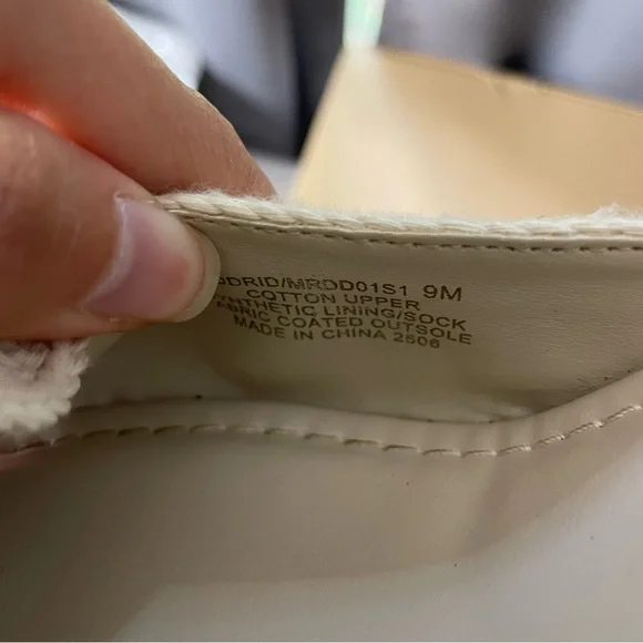 Steve Madden Cream Crochet Woven Platform Sandals size 9 - Picture 5 of 8